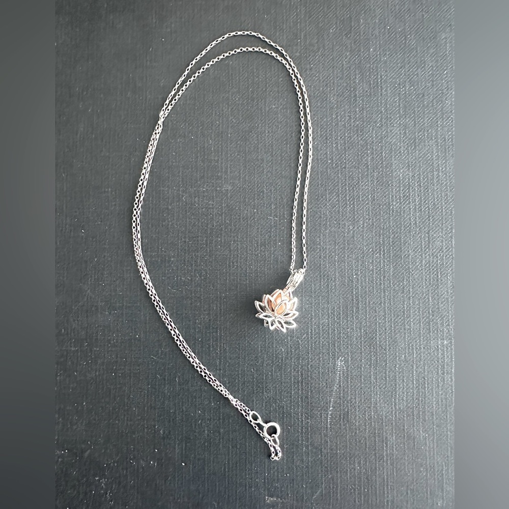 Vintage pearl in a cage sterling necklace